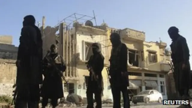 کردها بزرگترین اقلیت قومی سوریه هستند و ده درصد جمعیت یعنی حدود دو تا سه میلیون نفر از جمعیت این کشور را تشکیل می دهند