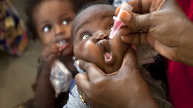 بدأت الحكومة الصومالية بحملة تطعيم شاملة تبدأ في العاصمة مقديشو