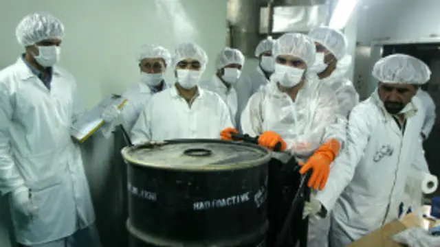 له لوېديځ سره د اټومي هڅو پر سر د ایران اړیکي تل ترینګلي پاتې شوي.