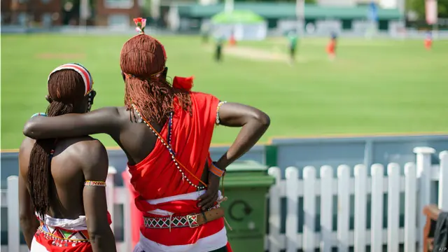 मसाई योद्धा, क्रिकेट टीम, दोस्ताना मैच, लंदन