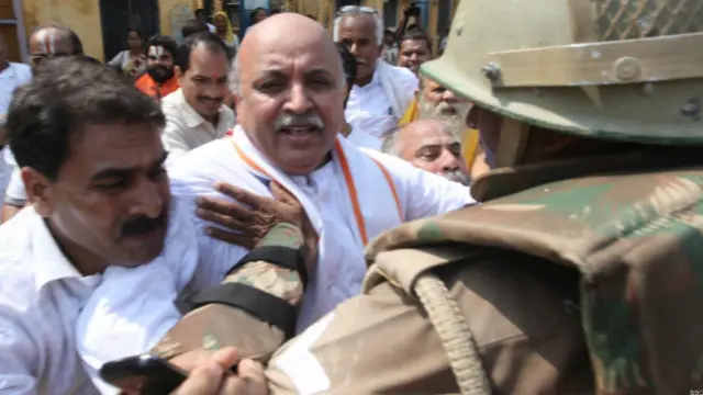 प्रवीण तोगड़िया