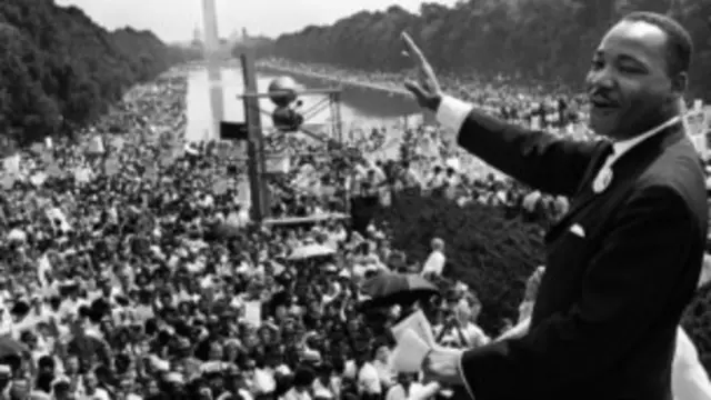 मार्टिन लूथर किंग का सपना था कि काले और गोरों को बराबर का दर्जा मिले.