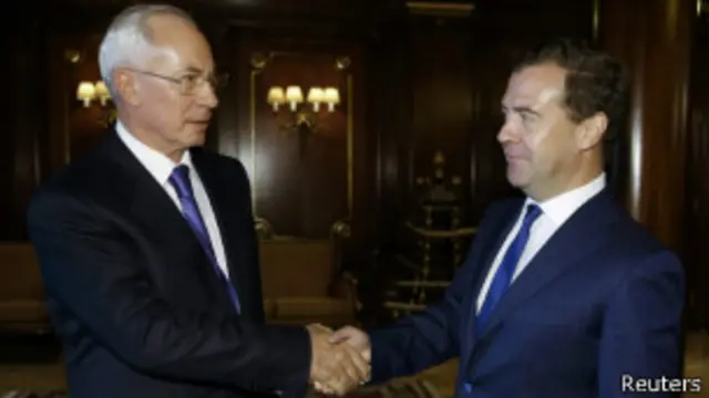 Николай Азаров и Дмитрий Медведев