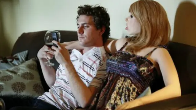 É este o futuro da relação entre homens e robôs?