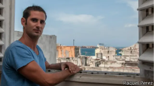 Arturo Infante, guionista cubano de "Utopía"