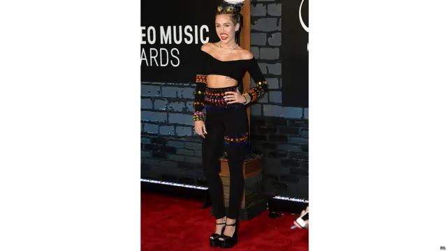 Miley Cyrus en los premios MTV