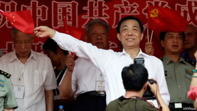 薄熙来2011年6月参加重庆红歌会