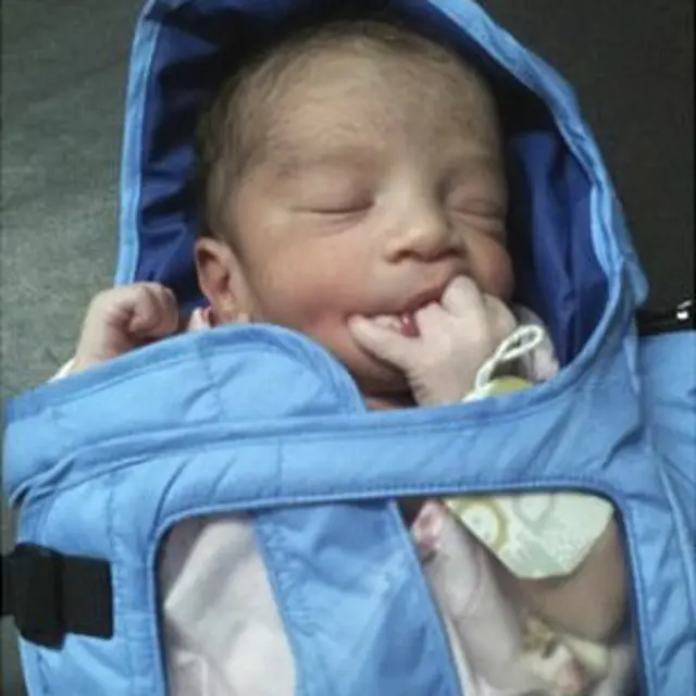 O Embrace é capaz de manter a temperatura do bebê por 6 horas sem recarga de energia