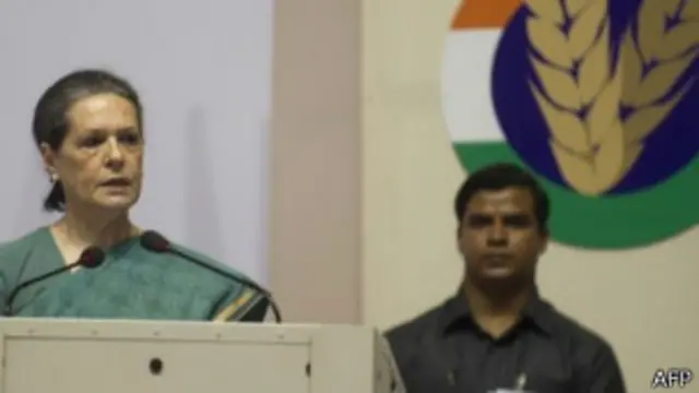 सोनिया गांधी