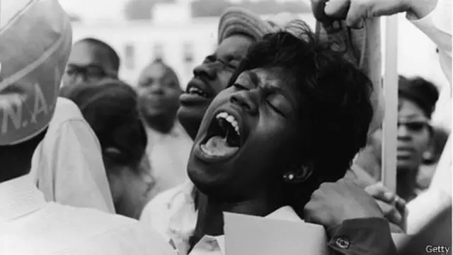 Público acompanha discurso de Martin Luther King | Foto: Getty