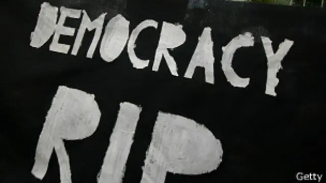 Democracia RIP
