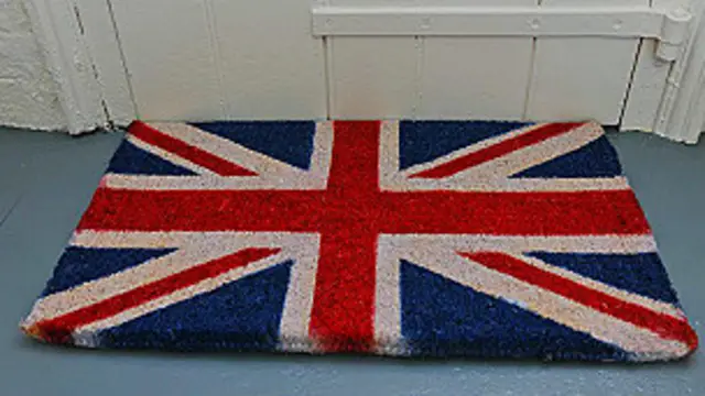 यूनियन जैक वाला पैरपोश.