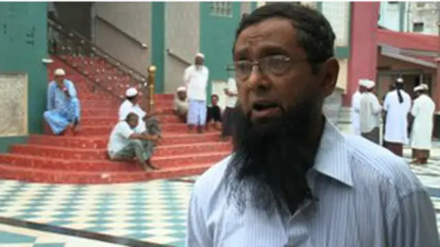 छात्र आंदोलन के नेता समर नई नई का कहना है कि आज म्यांमार से विकास के मुद्दे गायब हो गए हैं.