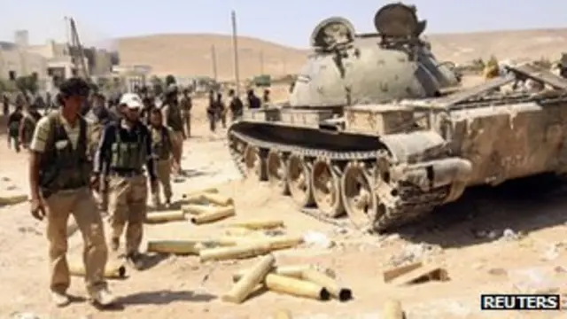 غرب ارتش سوریه را به حمله شیمیایی متهم کرده و احتمالا تاسیسات ارتش را هدف قرار خواهد داد