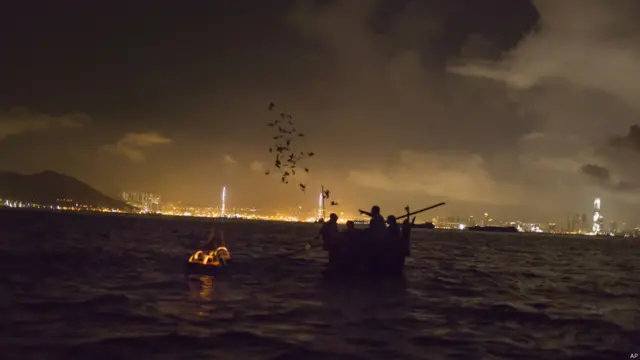 चीन में भूखे भूतों को भोजन कराने का उत्सव