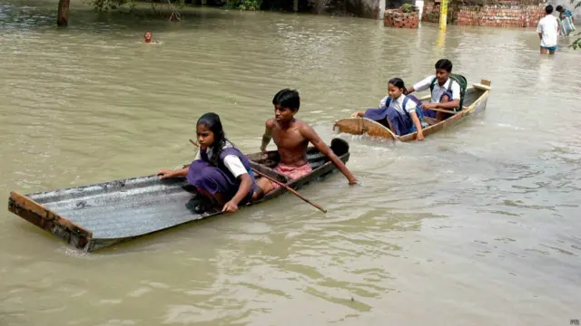 भारत के विभिन्न स्थानों पर बाढ़