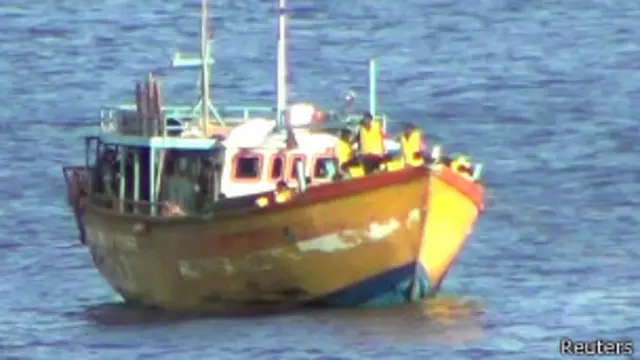 Perahu pencari suaka