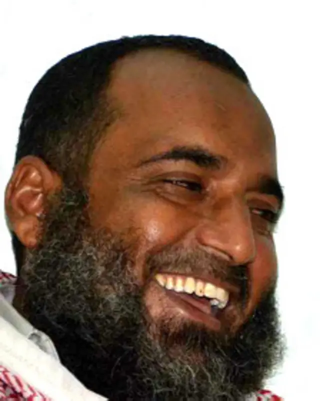  عرف سالم بخطبه المعارضة للقاعدة