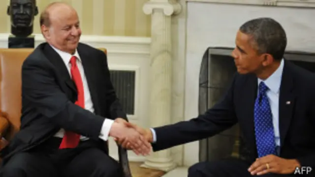 كشف هادي مؤخراً عن مساعِ لتزويد الجيش اليمني بطائرات امريكية بدون طيار