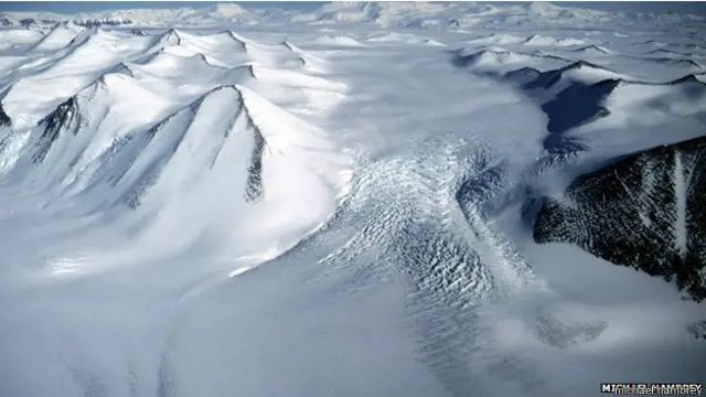 تحقیق دانوں کے مطابق اس جگہ پر منفی 93.2 ڈگری سینٹی گریڈ درجہ حرارت دس اگست 2010 کو ریکارڈ کیا گیا تھا