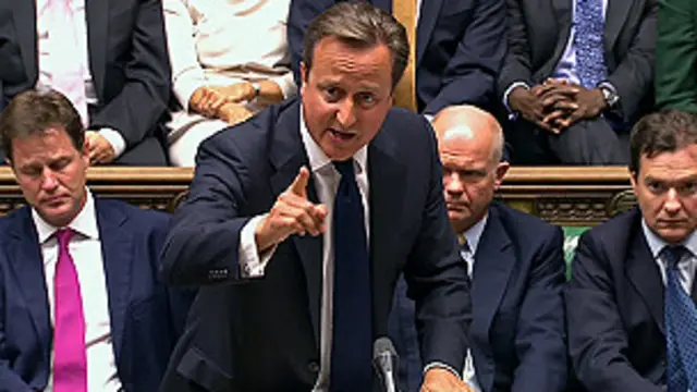 د برتانیا لومړي وزیر ډیره هڅه وکړه چې وکیلان دې ته وهڅوي چې د سوریې پر ضد پوځي اقدام ته هو ووايي خو داسې ونه شول.