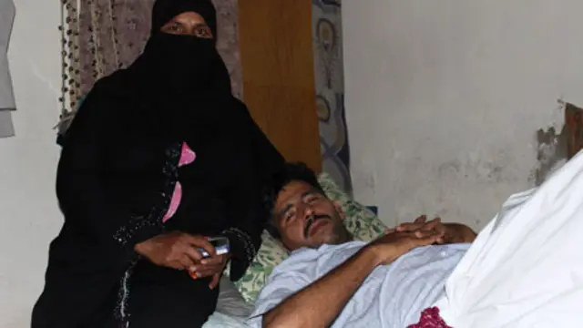 阿麦德和妻子之一苏美拉:苏美拉知道丈夫的职业选择