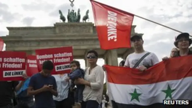 اس ہفتے برلن میں لوگوں نے جنگ کے خلاف احتجاج کیا