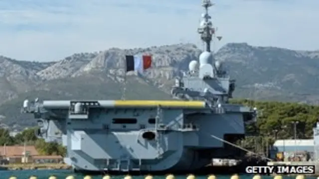 تشارل ديغول في ميناء تولون