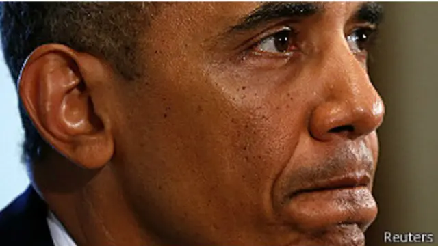 Барак Обама во время выступления в Белом доме