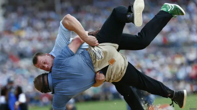 स्विट्ज़रलैंड में कुश्ती प्रतियोगिता