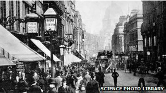 Чоловіки були нижчі