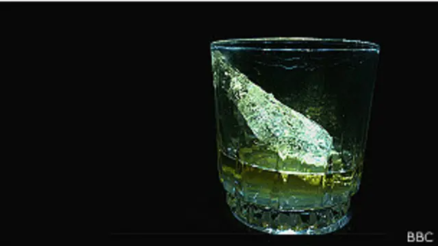 Drinque com gelo glacial | Foto: BBC