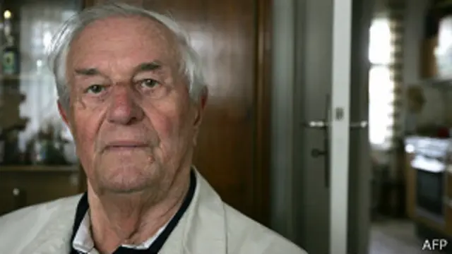 သေသည်အထိ ဟစ်တလာကို သစ္စာစောင့်သိခဲ့သူ