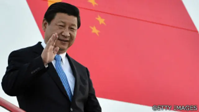 习近平抵达圣彼得堡（4/9/2013）