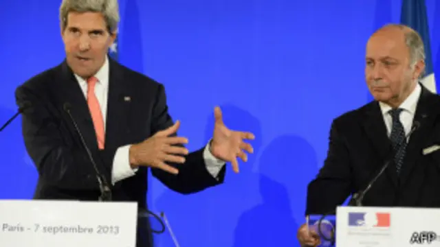 ’امریکہ اور ہمارے فرانسیسی ساتھی جانتے ہیں کہ یہ وقت قتل عام کے خاموش تماشائی بننے کا نہیں ہے‘۔ جان کیری