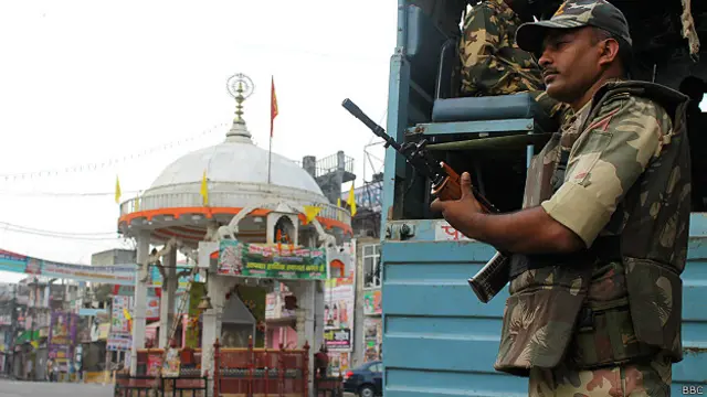 मुज़फ़्फ़रनगर, तनाव, पुलिस, सेना, मौत, उत्तर प्रदेश सरकार