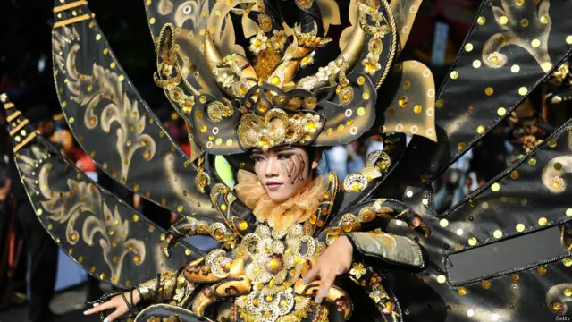 इंडोनेशिया, बन्यवांगी एथनो कार्निवल