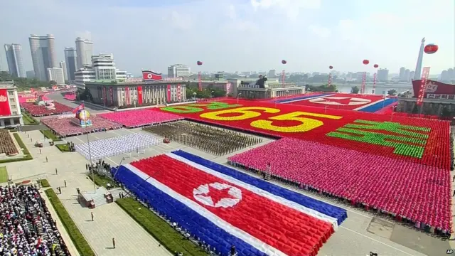 朝鮮国駐屯記念　明治廿九年　歩兵第一連隊　日本軍　本金　木盃　軍隊盃　桐箱付き 軍盃類