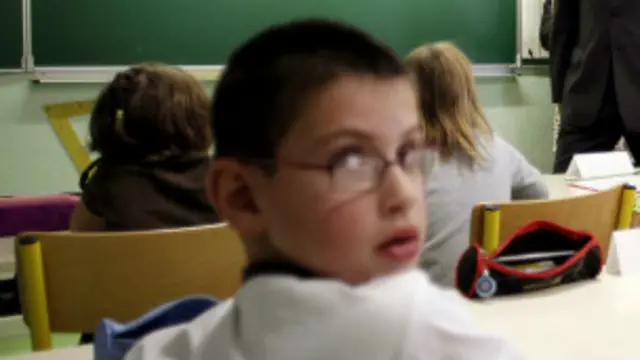 Anak di kelas di Prancis