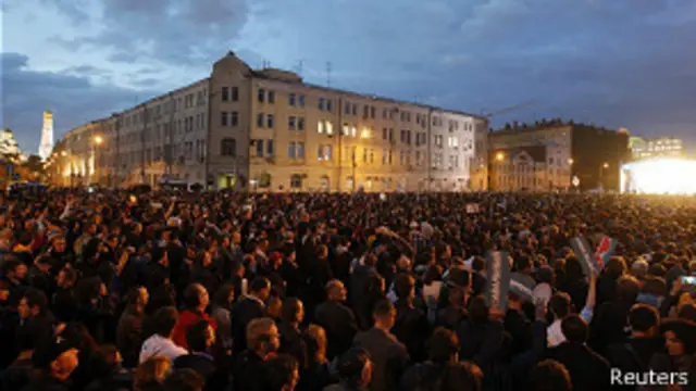 По оценкам корреспондента Би-би-си, на митинг 9 сентября пришли более 20 тыс. человек