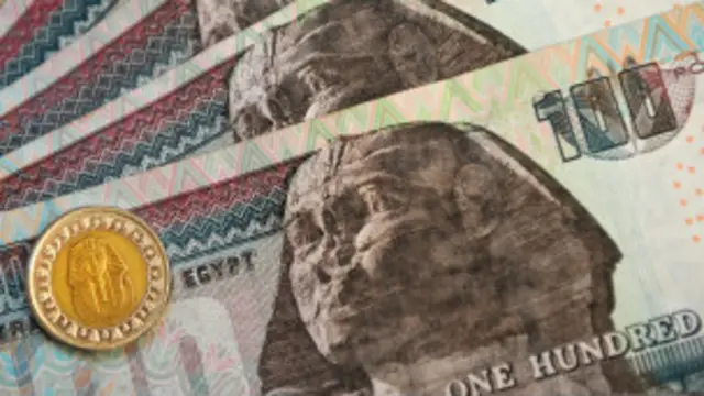  أرسلت قطر 3 مليارات دولار امريكي إلى البنك المركزي المصري في أيار/مايو