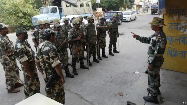 मूज़फ़्फ़रनगर, कर्फ्यू, सांप्रदायिक, दंगा, समाजवादी पार्टी, भारतीय जनता पार्टी, सपा, भाजपा