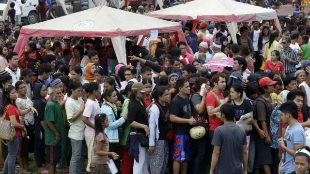 Philippines ra luật cấm bổ nhiệm thân nhân nhưng vẫn có vi phạm