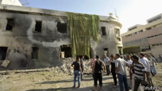 Место взрыва в Бенгази