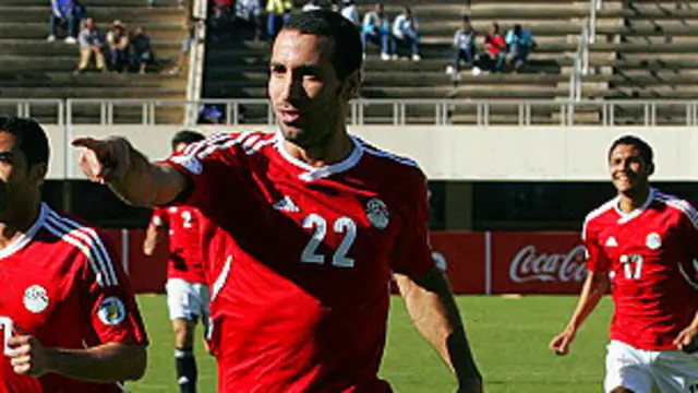 أبو تريكة سجل ثاني أهداف مصر