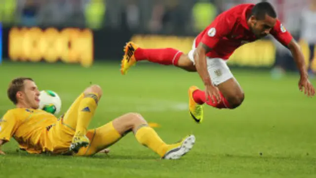 英格兰客场0-0闷平乌克兰