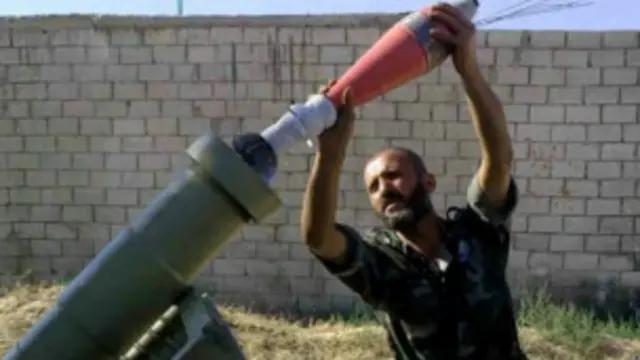 شام میں حکومت اور باغی ایک دوسرے پر کیمیائی ہتھیار استعمال کرنے کا الزام عائد کرتے ہیں