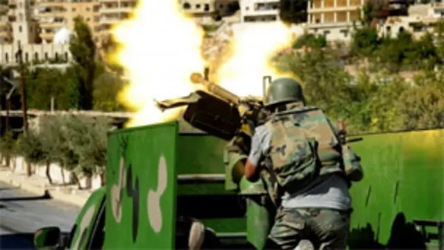 باغیوں کے آذاد شامی فوج اور النصرت فرنٹ کے یونٹوں نے جمعرات کو چند گھنٹوں کے لیے ملولہ پر قبضہ کیا لیکن فضائی بمباری کی وجہ سے وہ پسپا ہوئے