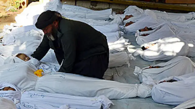 Lebih dari 100.000 orang tewas sejak pemberontakan dimulai pada Maret 2011.