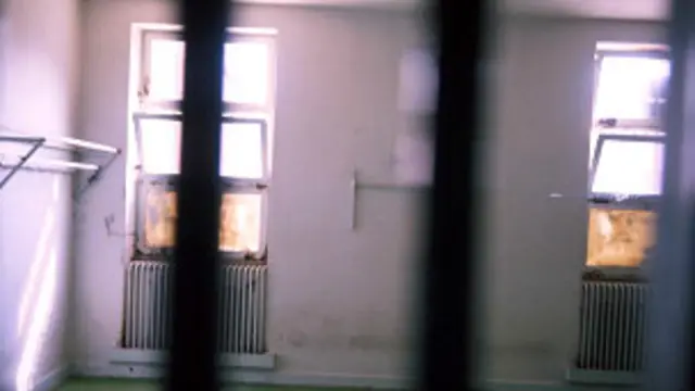 براساس گزارش احمد شهید، نحوه دادرسی، صدور احکام و مجازات های صورت گرفته در ایران با ضوابط بین‌المللی و تعهدات دولت انطباق ندارد